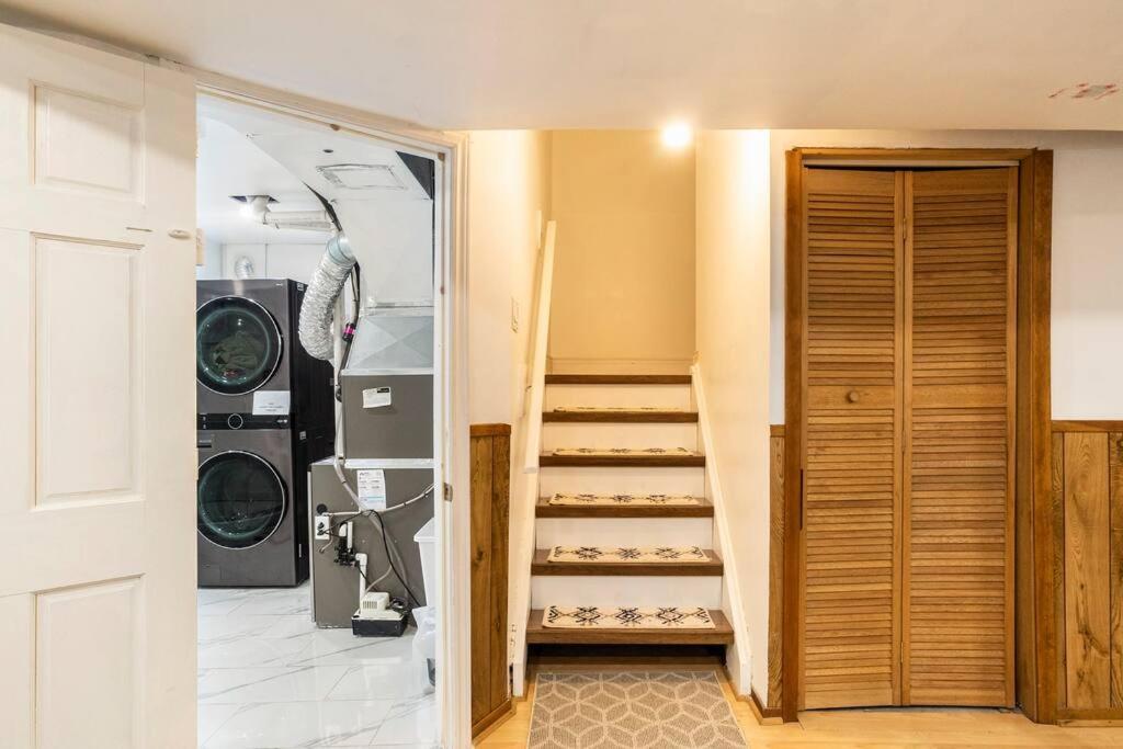 Hotel Big Oasis Studio Near Airport Yyz Toronto Exterior foto